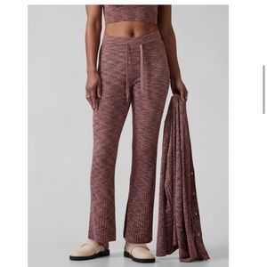 Athleta Revolve Pant